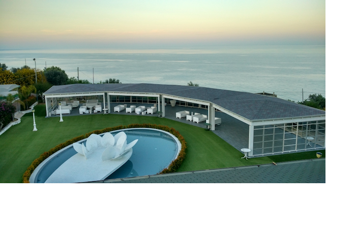 Ristorante di pesce vicino al mare in Calabria